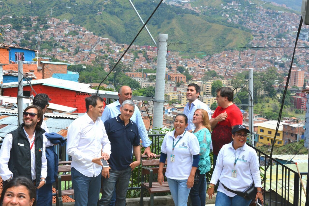 El diputado marplatense Rodolfo, miembro de la delegación parlamentaria que visitó Colombia. 