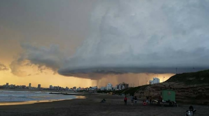 Las Fotos M S Impactantes De La Tormenta En Mar Del Plata Diario