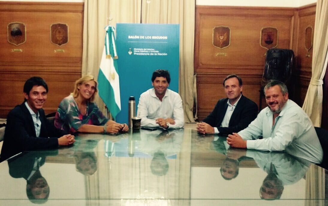 El viceministro del Interior, Sebastián De Luca, recibió en su despacho a Juan Aicega, Vilma Baragiola y Nicolás Maiorano.