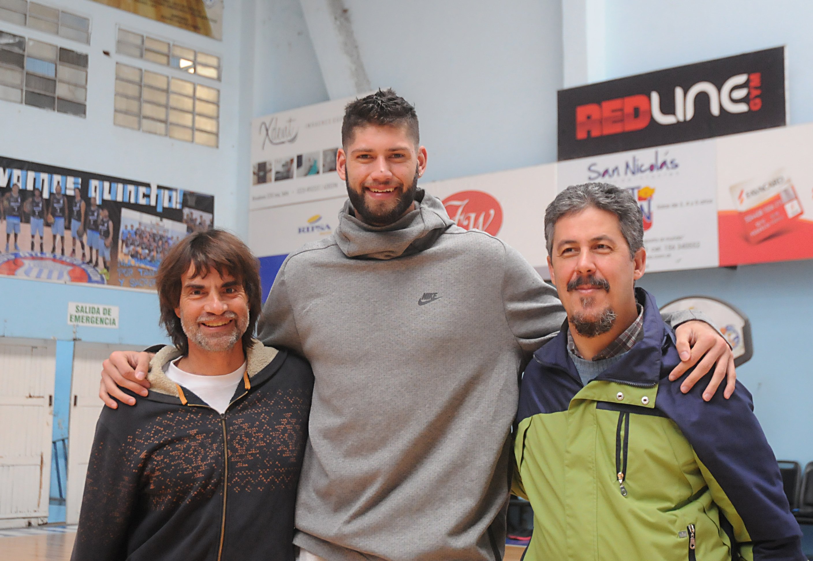 Garino junto a los periodistas de LA CAPITAL. Se mostró cerebral y respondió siempre con altura. 