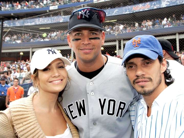 Eran otros tiempos. Jennifer López, Alex Rodríguez y Marc Anthony, antes que el romance entre los primeros dos comenzara. 