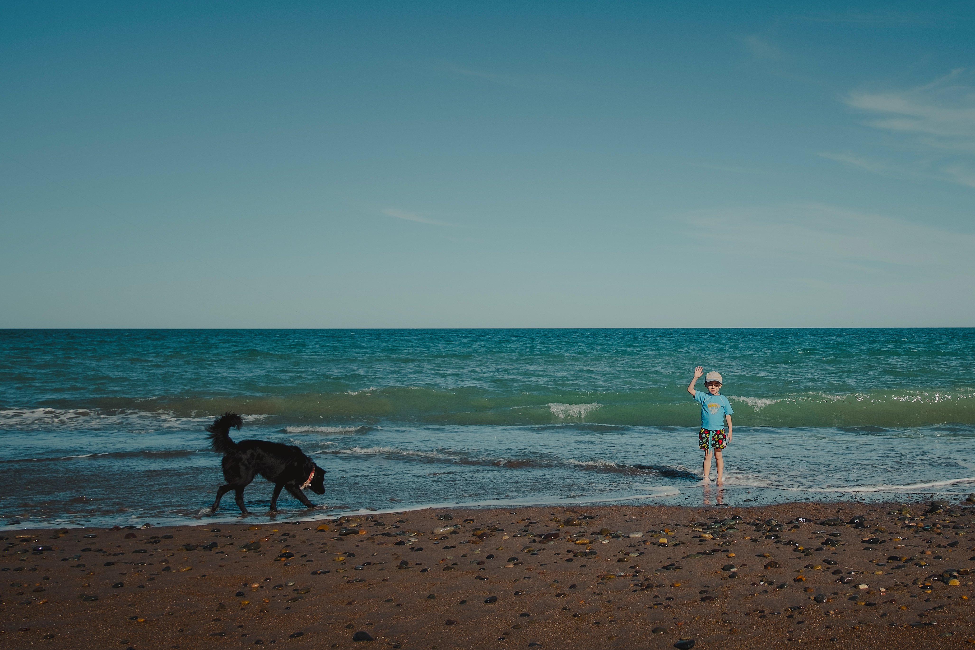 Autorreconocimiento: la Playa Unión en Chubut, ofrece naturaleza y tranquilidad, pero su atractivo va más allá de sus costas. Es fuente de conexión y memorias. Los viajeros hoy no solo eligen destinos, eligen emociones. Foto: RoxiRosita / Getty Images.