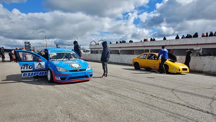 Foto: Gastón Elizondo. Por momentos, hubo sol en el autódromo, aunque con el correr de las horas, la lluvia ganó la batalla.