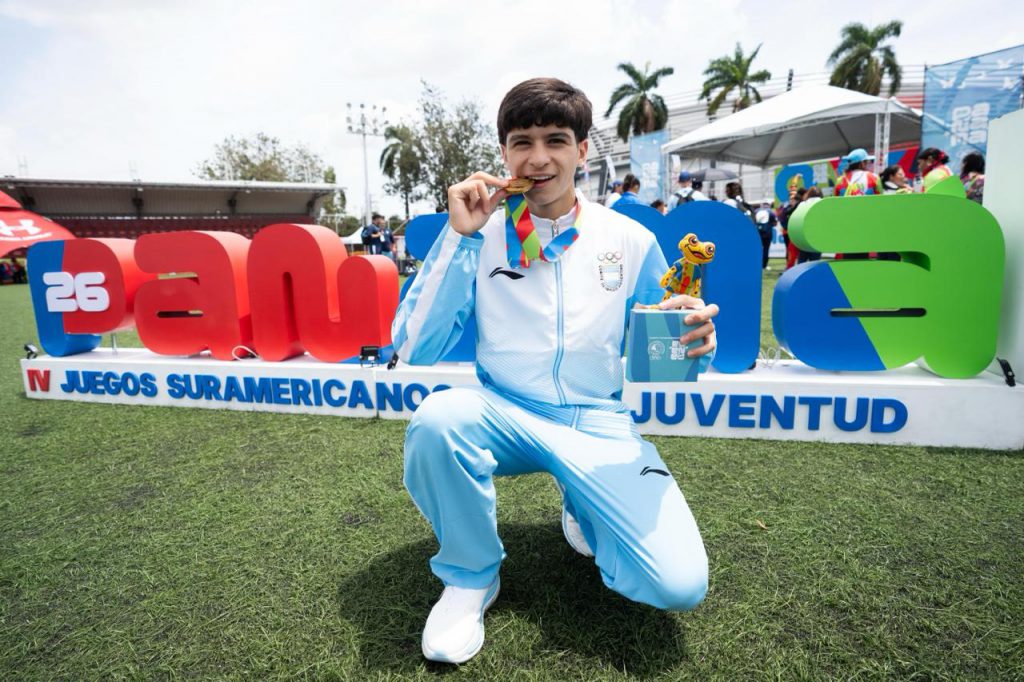Juan Martín Alamo Torres sumó la primera medalla dorada para Argentina en judo.