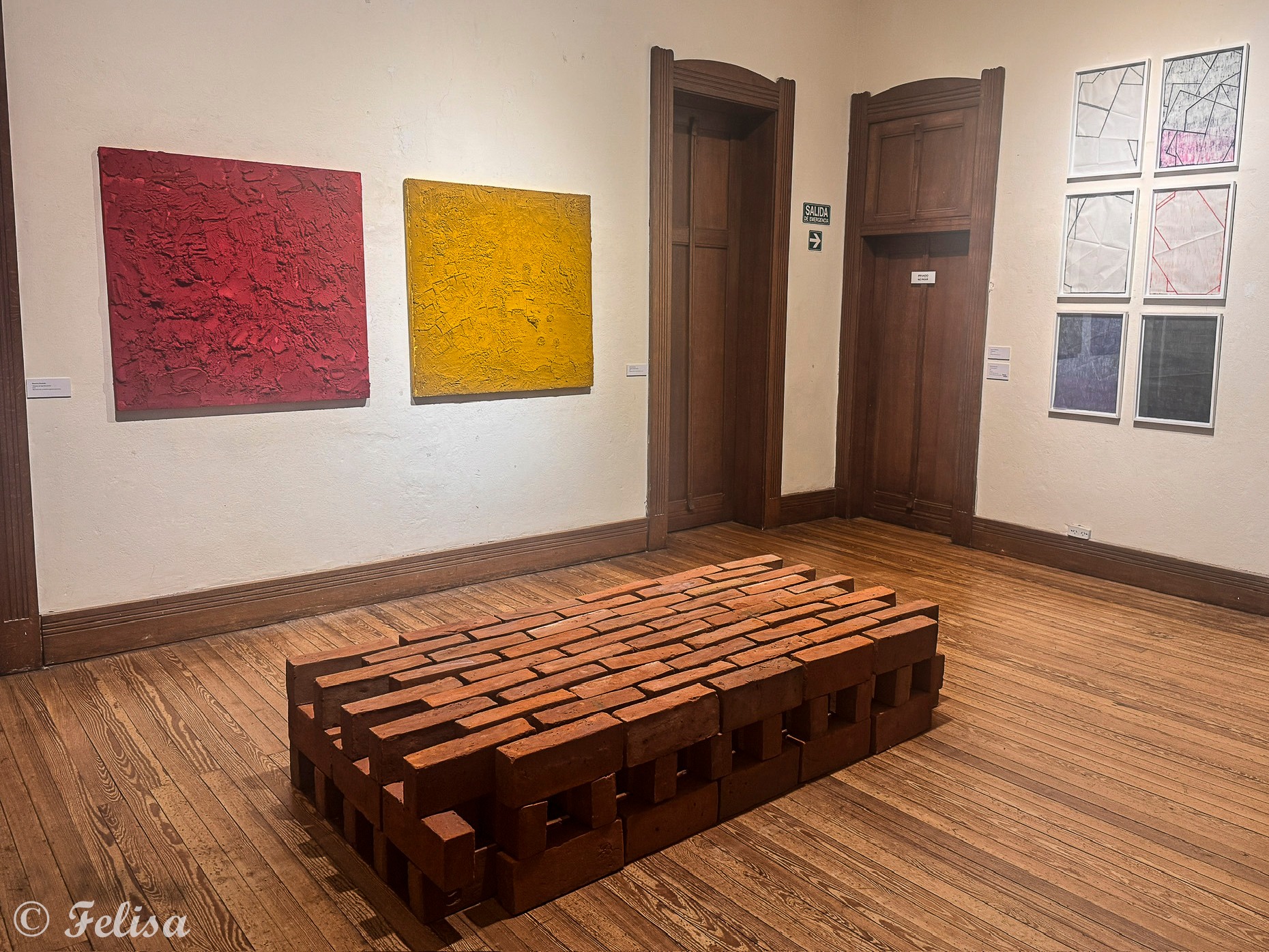 Una de las obras de la muestra "No tan distintos", que se expone en el Castagnino. Los autores realizarán una visita para personas intereadas.