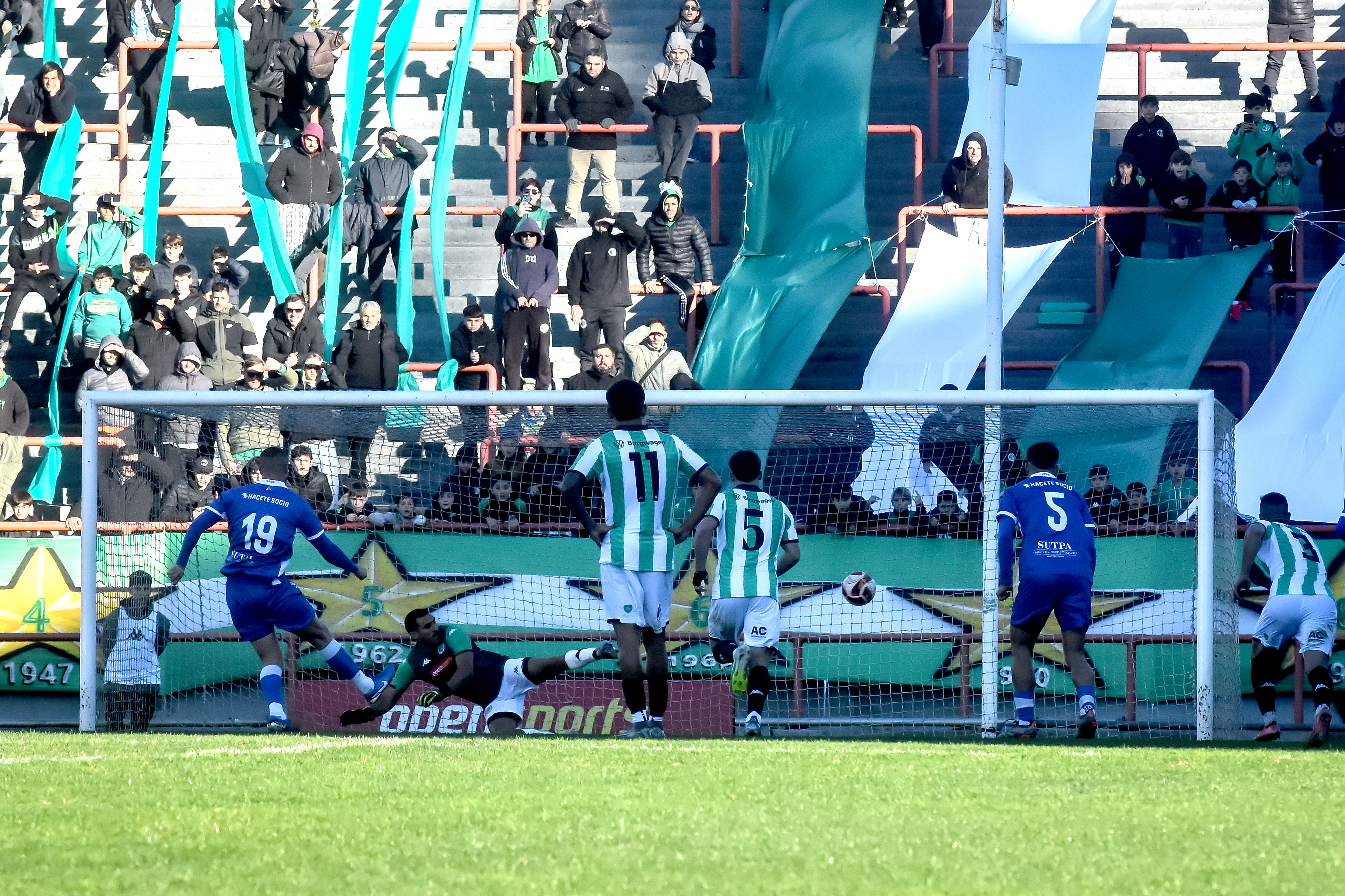 Kim Alva_033
