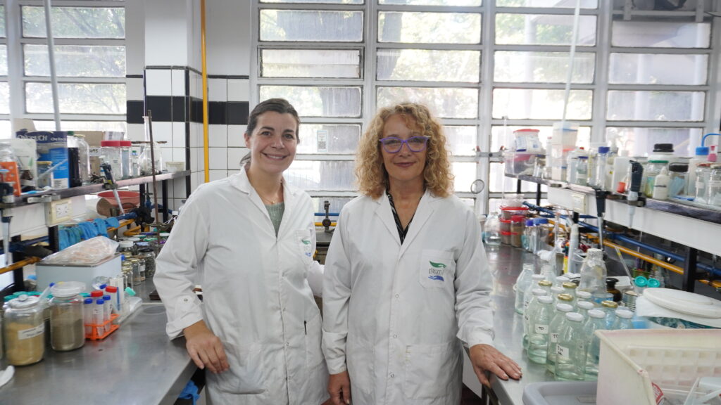 El proyecto es dirigido por la Dra. Silvia Elena Murialdo y co-dirigido por la Dra. María Karina Herrera Seitz.