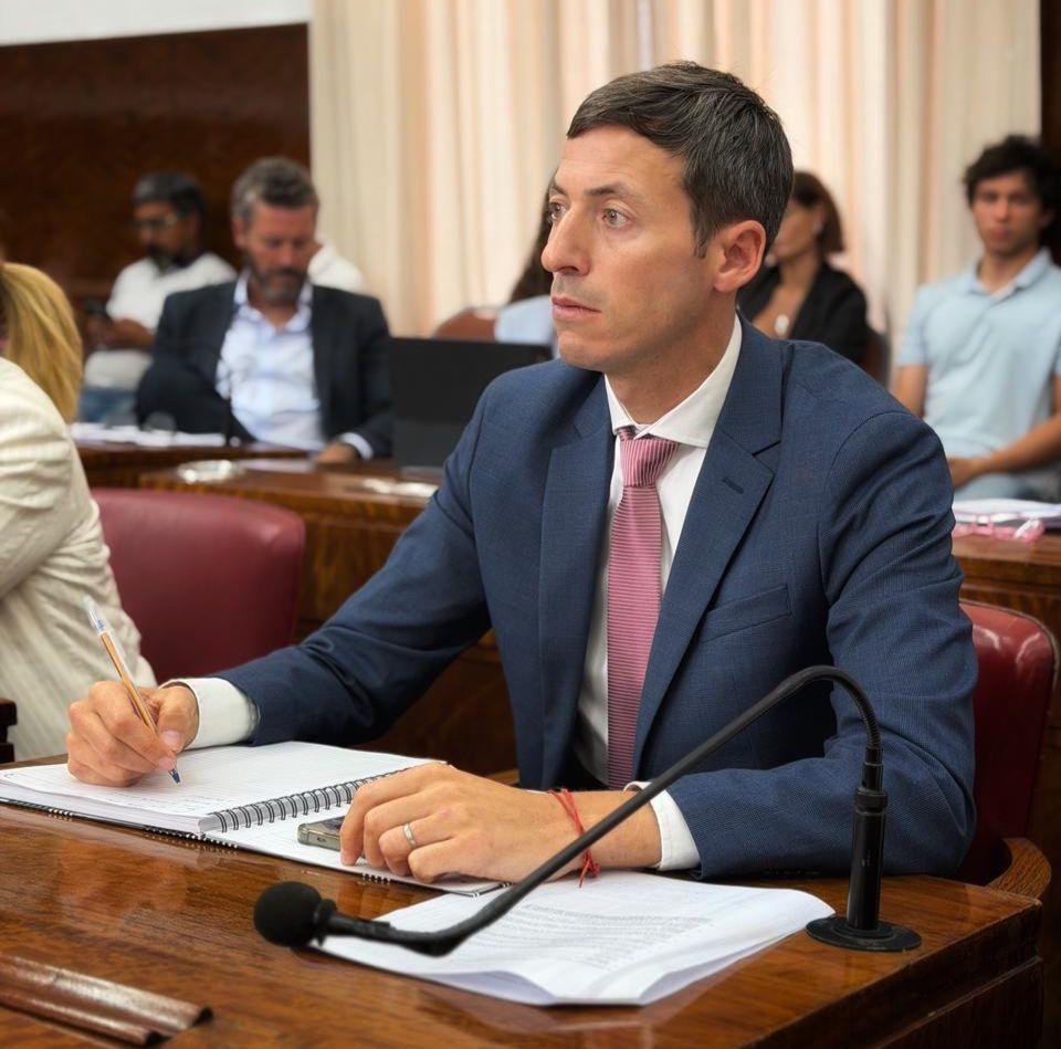 Ariel Bordaisco (UCR + Nuevos Aires).