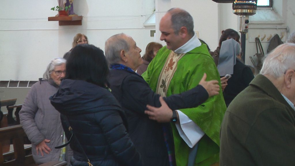 El padre "Pocho" le agradeció especialmente a Florencio Aldrey.