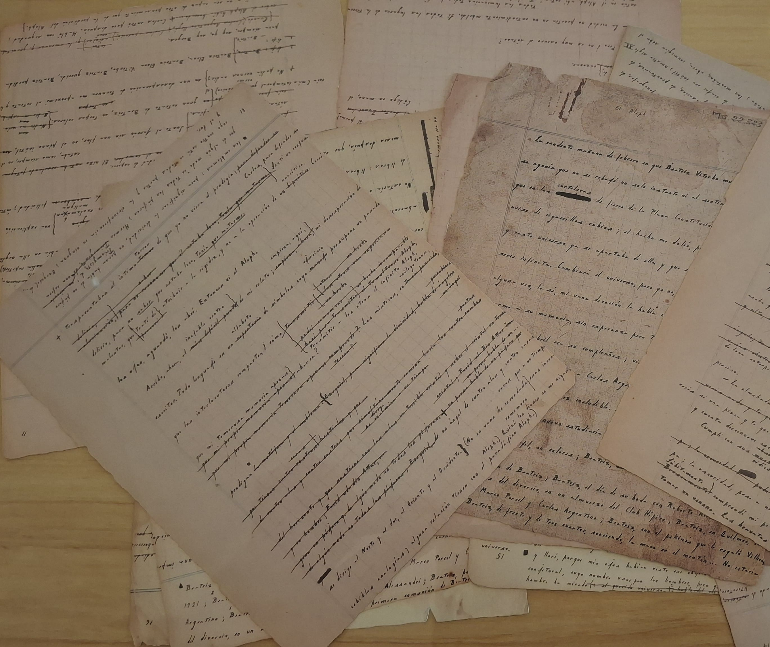 Manuscrito de Borges, exhibido en la muestra “El Aleph. Borges vuelve a Mar del Plata”.