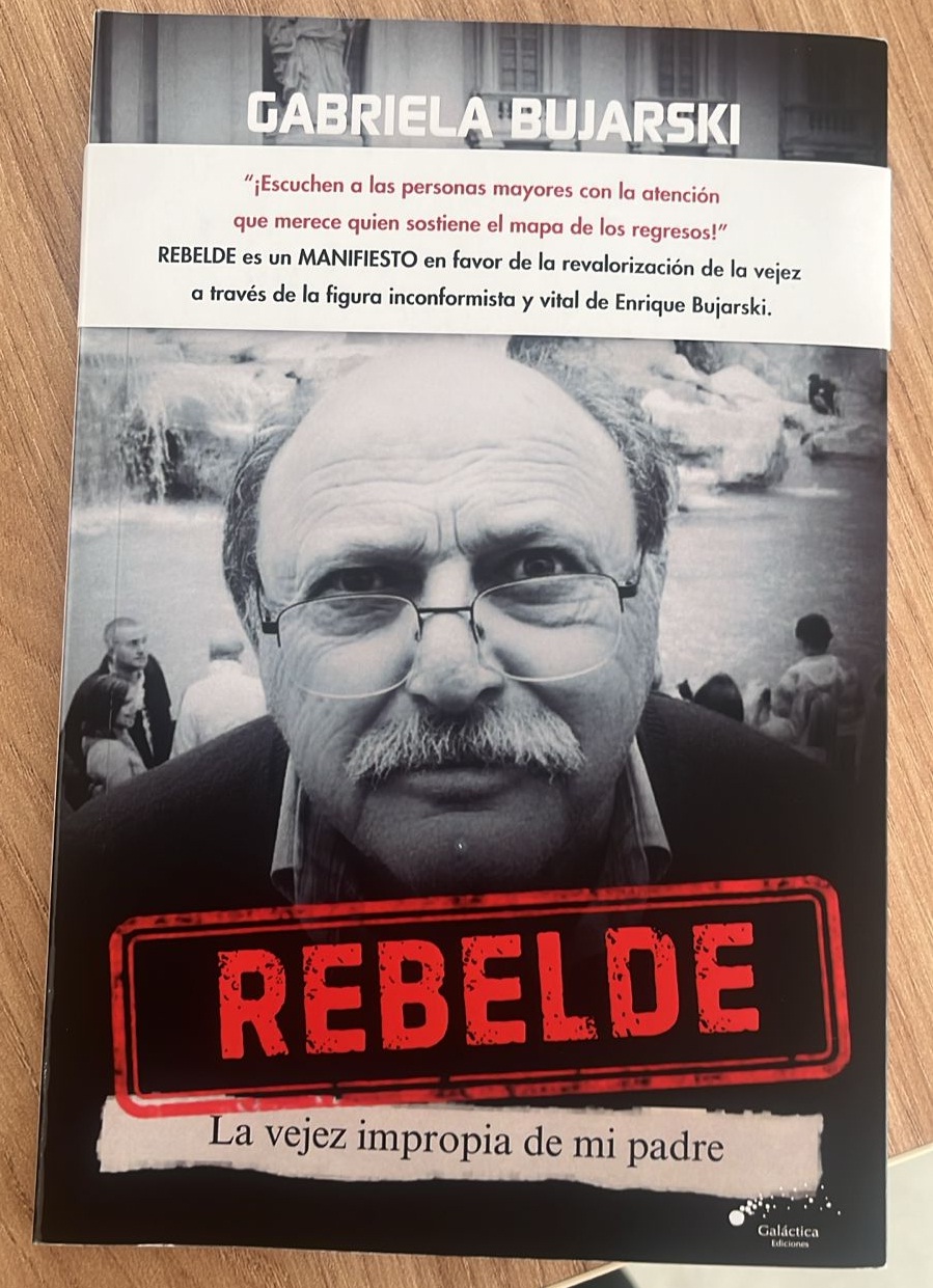 La portada de Rebelde, publicado por Galática Ediciones.