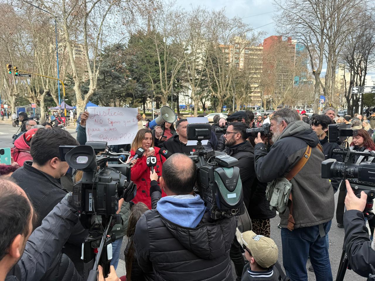 Evelyn en el reclamo por la inseguridad efectuado la semana pasada.