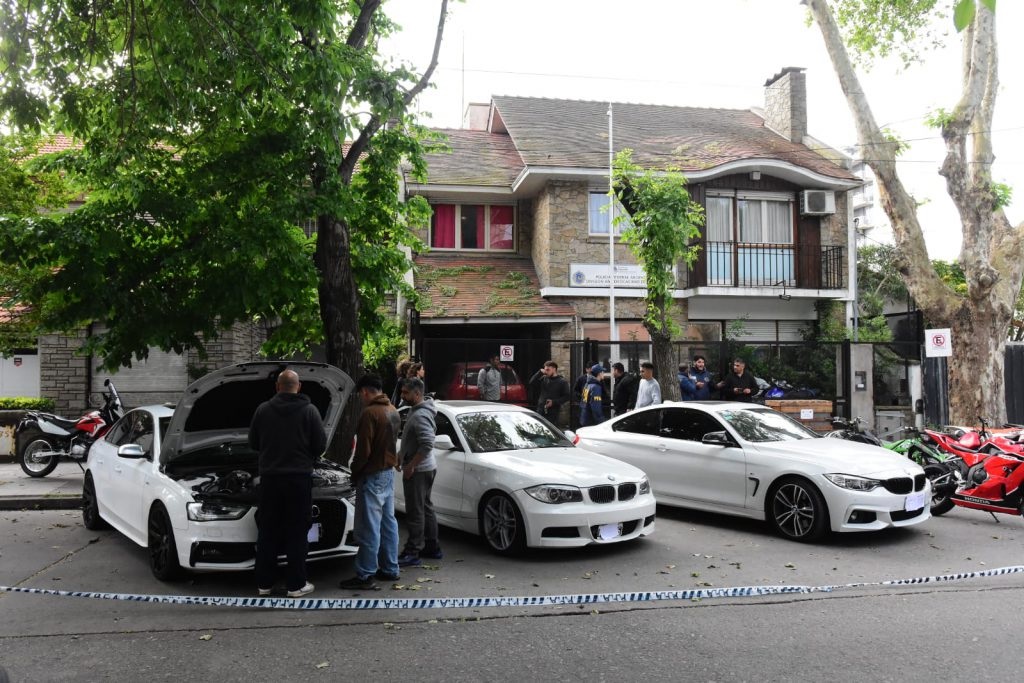Algunos de los automóviles secuestrados en la causa.