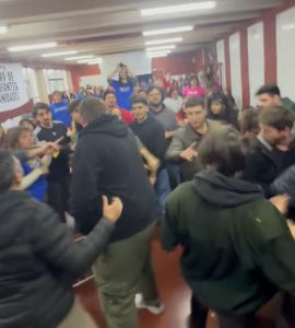 Los incidentes se produjeron en una asamblea de Humanidades.