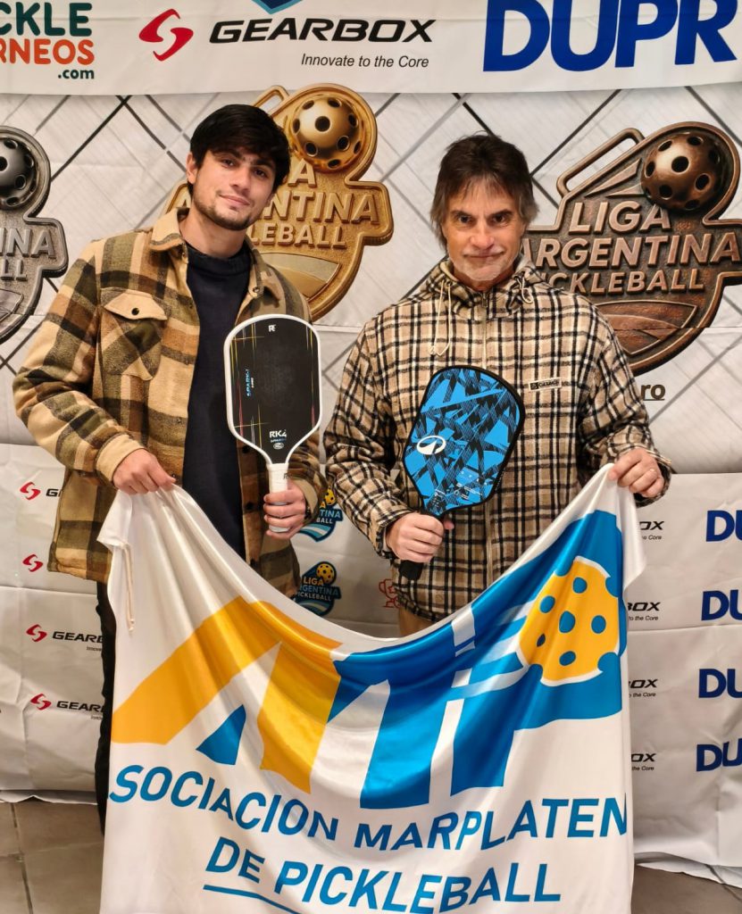 Liuciano y Marcelo Solari, marplatenses campeones en Doble Masculino B Libre.