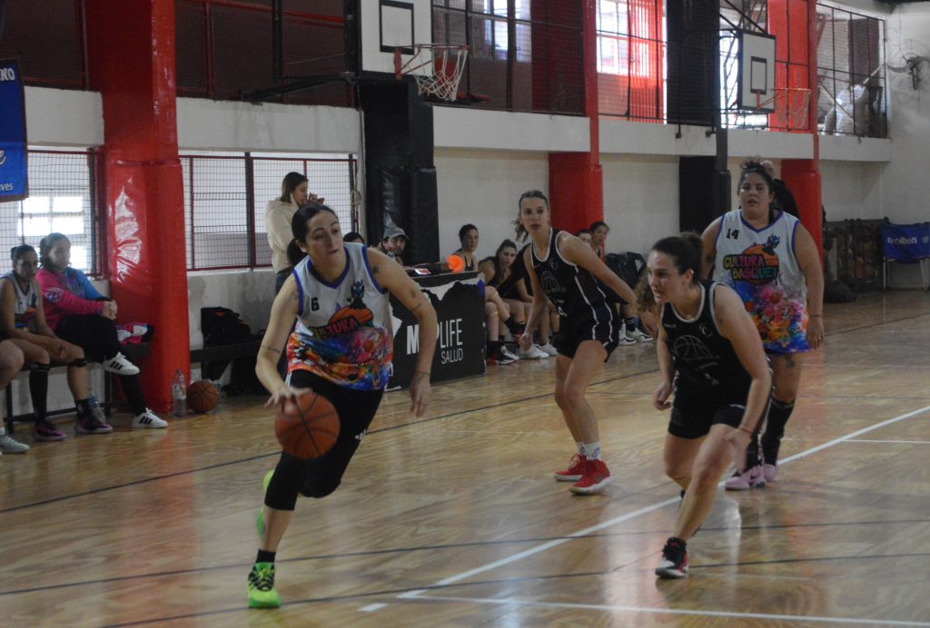Cultura Básquet hizo un gran torneo y en la final superó a CDB de Berazategui, en +30 femenino.