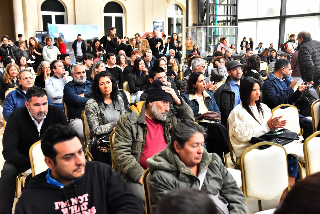 Emprende 08