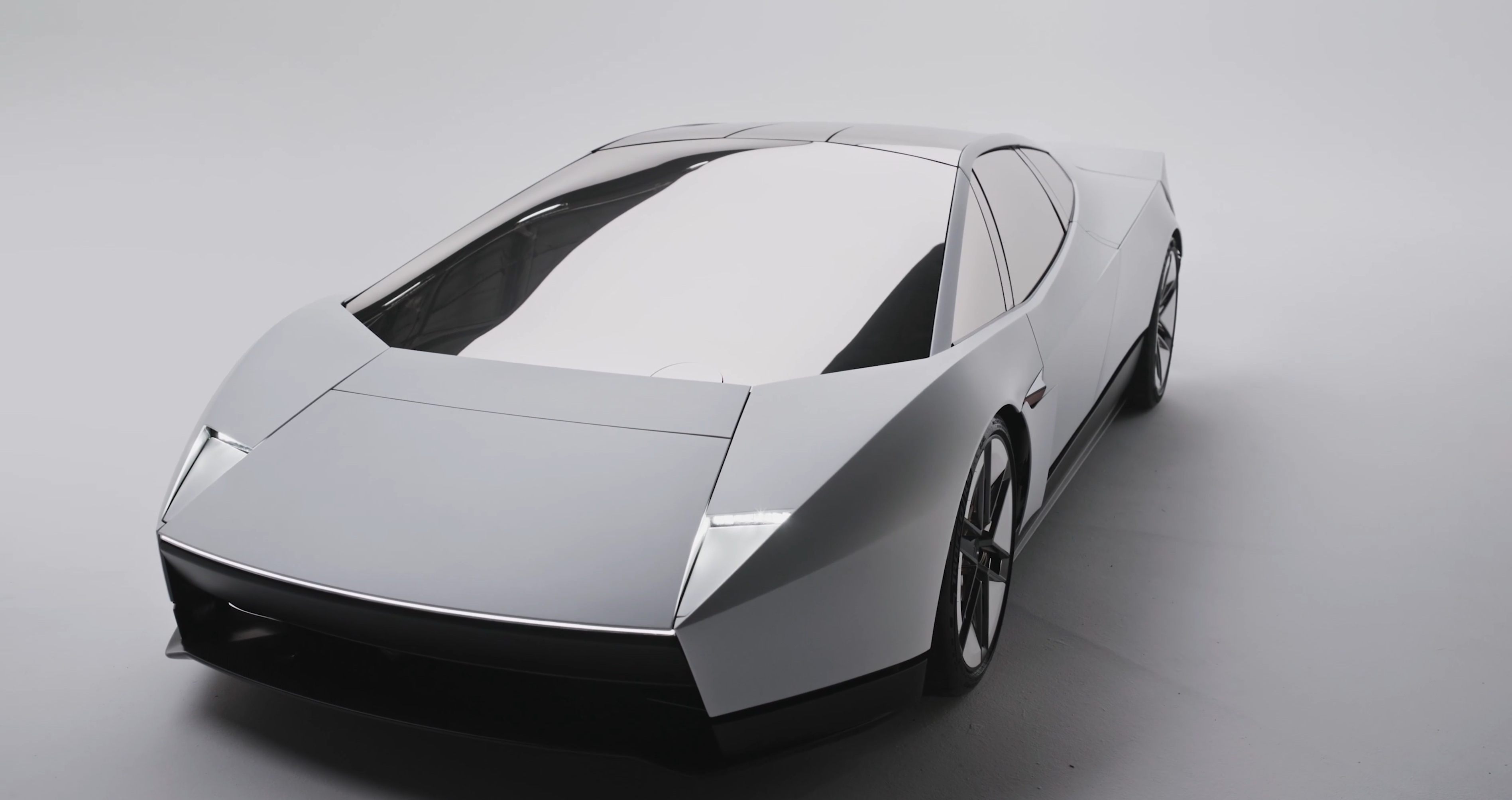 Tesla presentó la nueva generación de su deportivo eléctrico Roadster, un vehículo equipado con propulsores desarrollados con tecnología de SpaceX. Foto: EFE | @Tesla