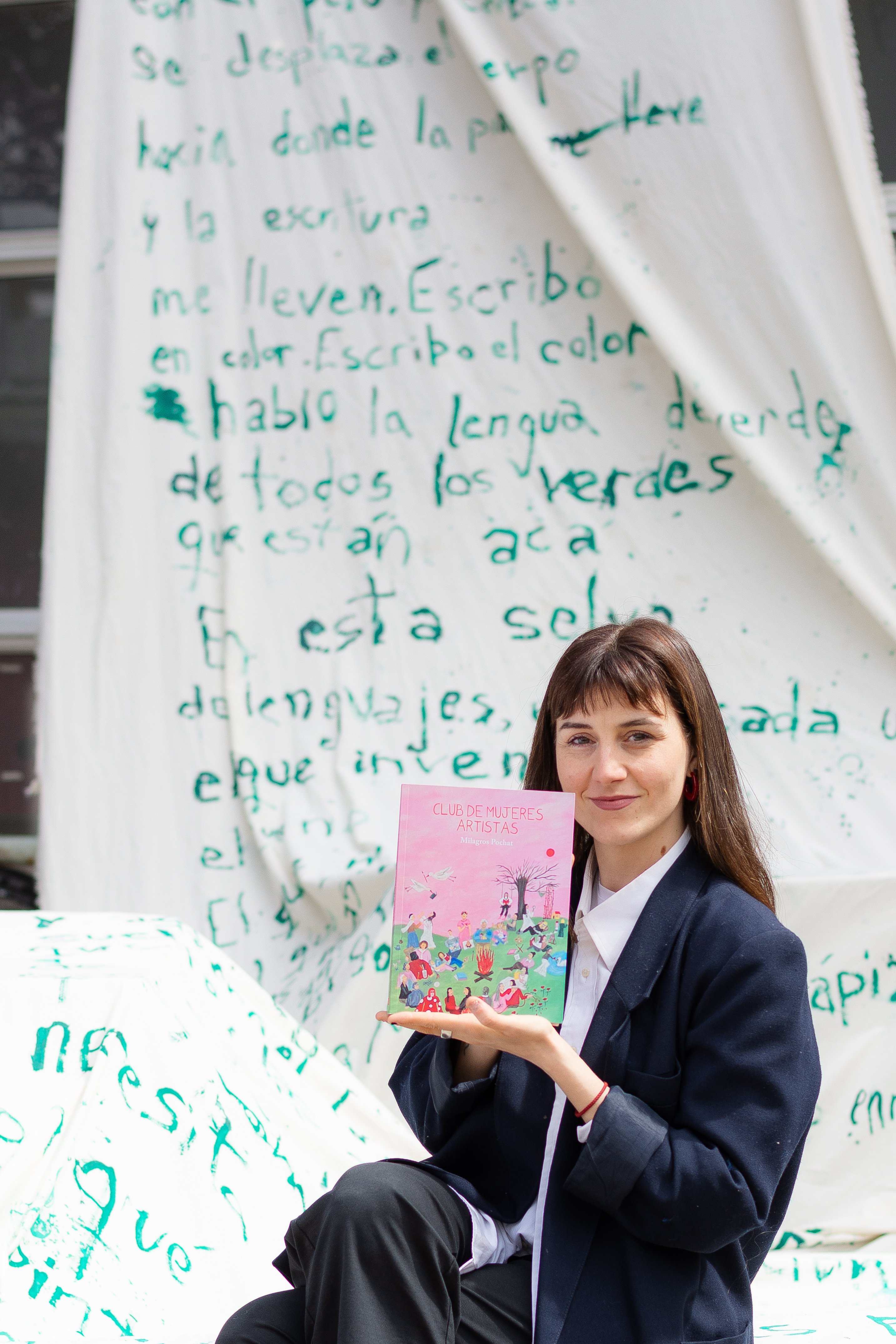 Milagros Pochat, en la Escuela Malharro (Foto Micaela Figueroa). 
