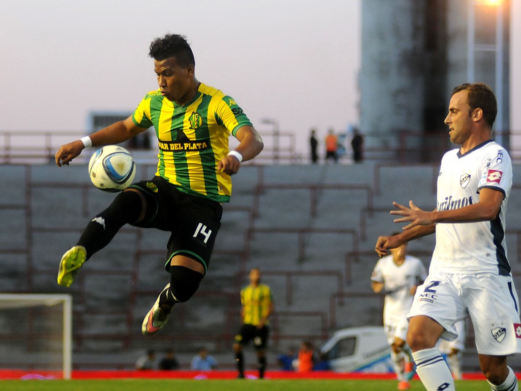 Roger Martínez se destacó en su paso por Aldosivi.