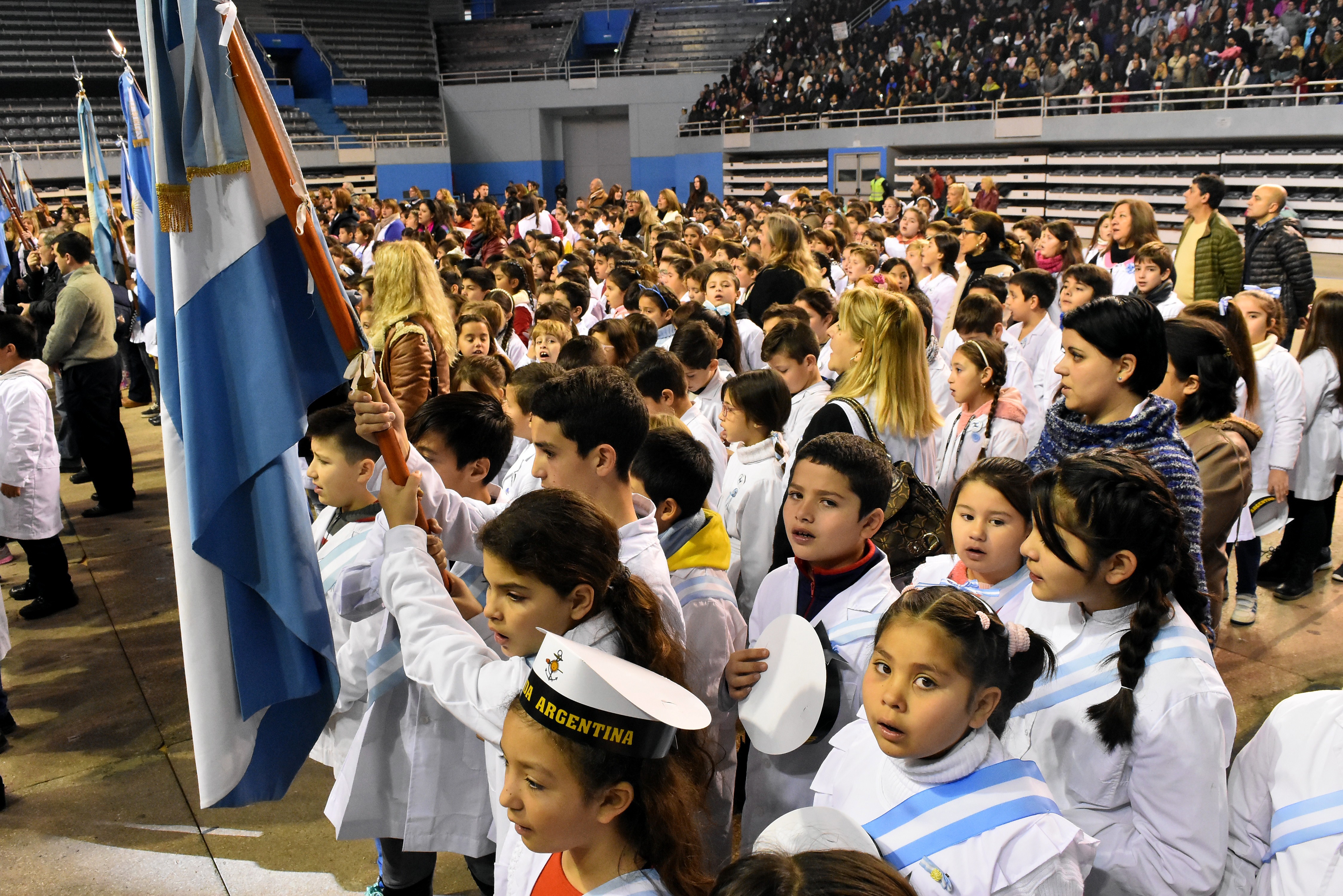 El acto por el Día de la Bandera, en 24 imágenes « Diario La Capital de Mar  del Plata