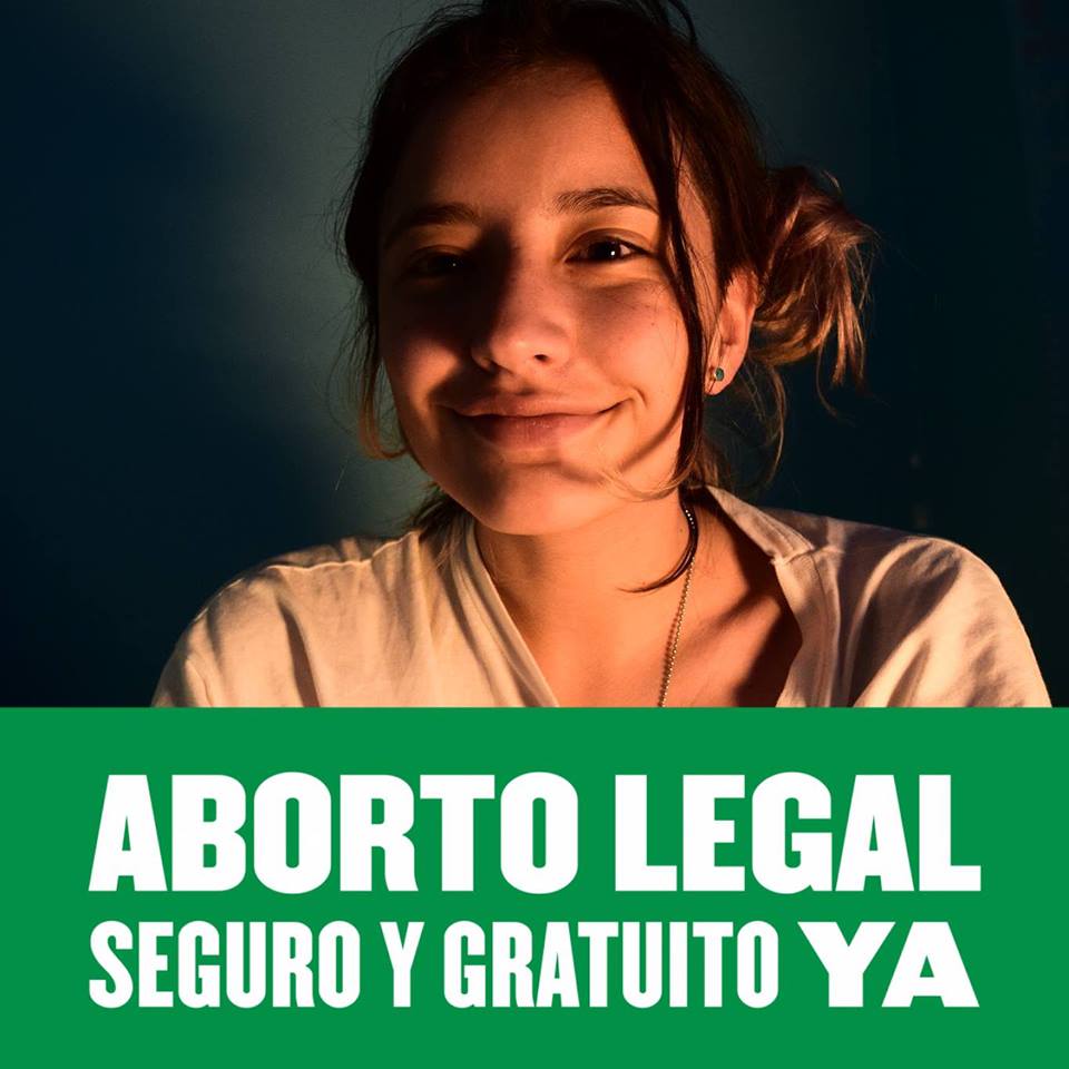 Agustina, a favor del aborto legal, seguro y gratuito. Foto: Facebook