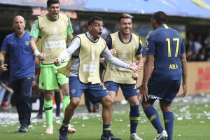 zzzznacd2NOTICIAS ARGENTINAS BAIRES, NOVIEMBRE 11: Ramon Abila de Boca festeja el primer gol frente a River en el partido de ida de la final de la Copa Libertadores. Foto NA: DAMIAN DOPACIOzzzz