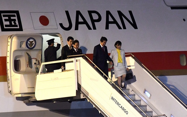 Llegada de Shinzo Abe, primer ministro de Japón.