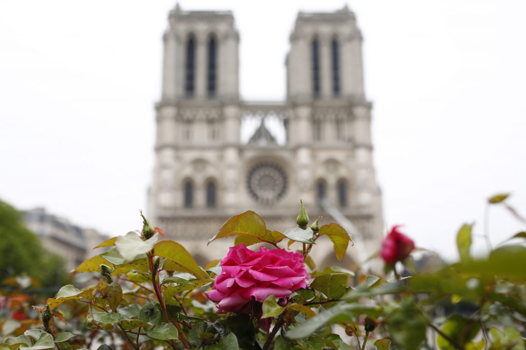 Francia evalúa los daños sufridos por la catedral de Notre Dame