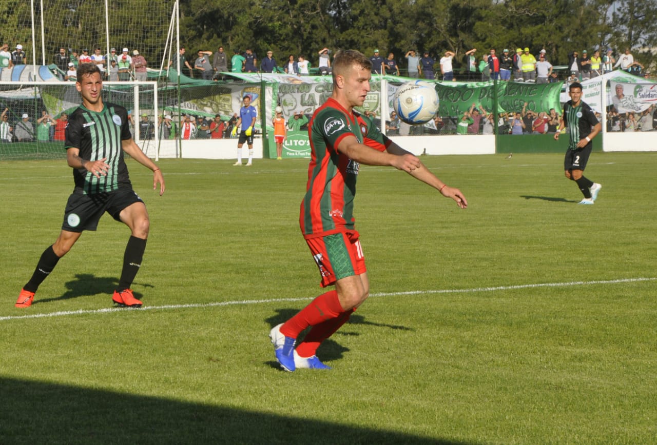 Talleres de Remedios de Escalada sorprendió a Aldosivi en la Copa