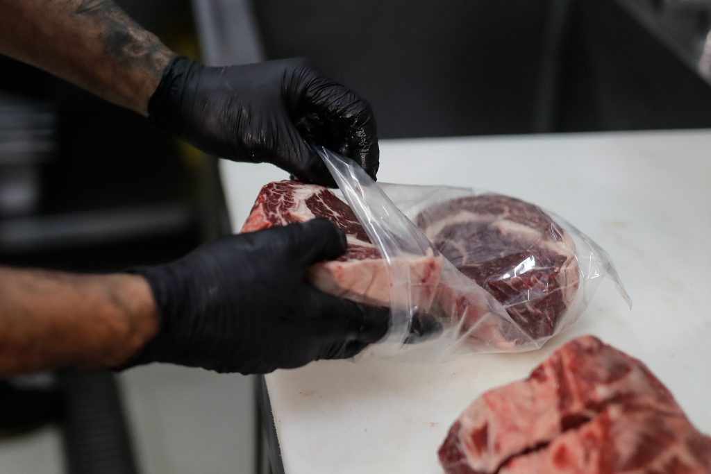 Don Julio, de restaurante 'top' en Argentina a carnicería por la pandemia