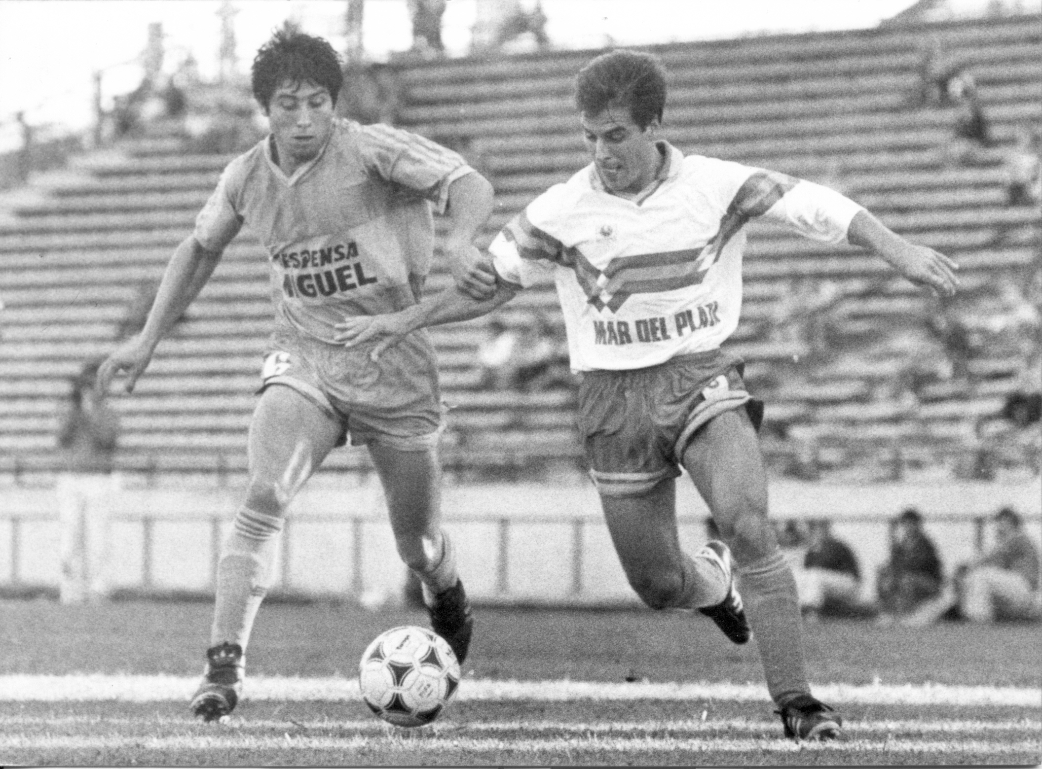 Algunos fueron a la cancha exclusivamente a verlo jugar a él. Alejandro Débole causó sensación en Mar del Plata.