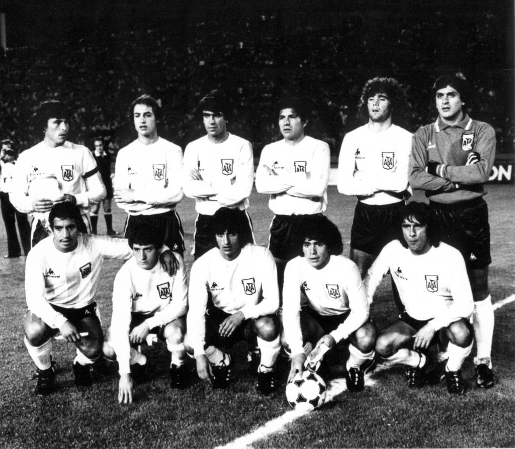 El equipo que formó contra Unión Soviética.
