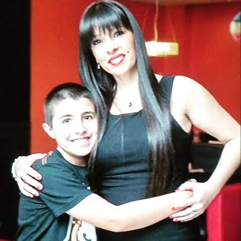 Paola Cassulo y su hijo Luca.