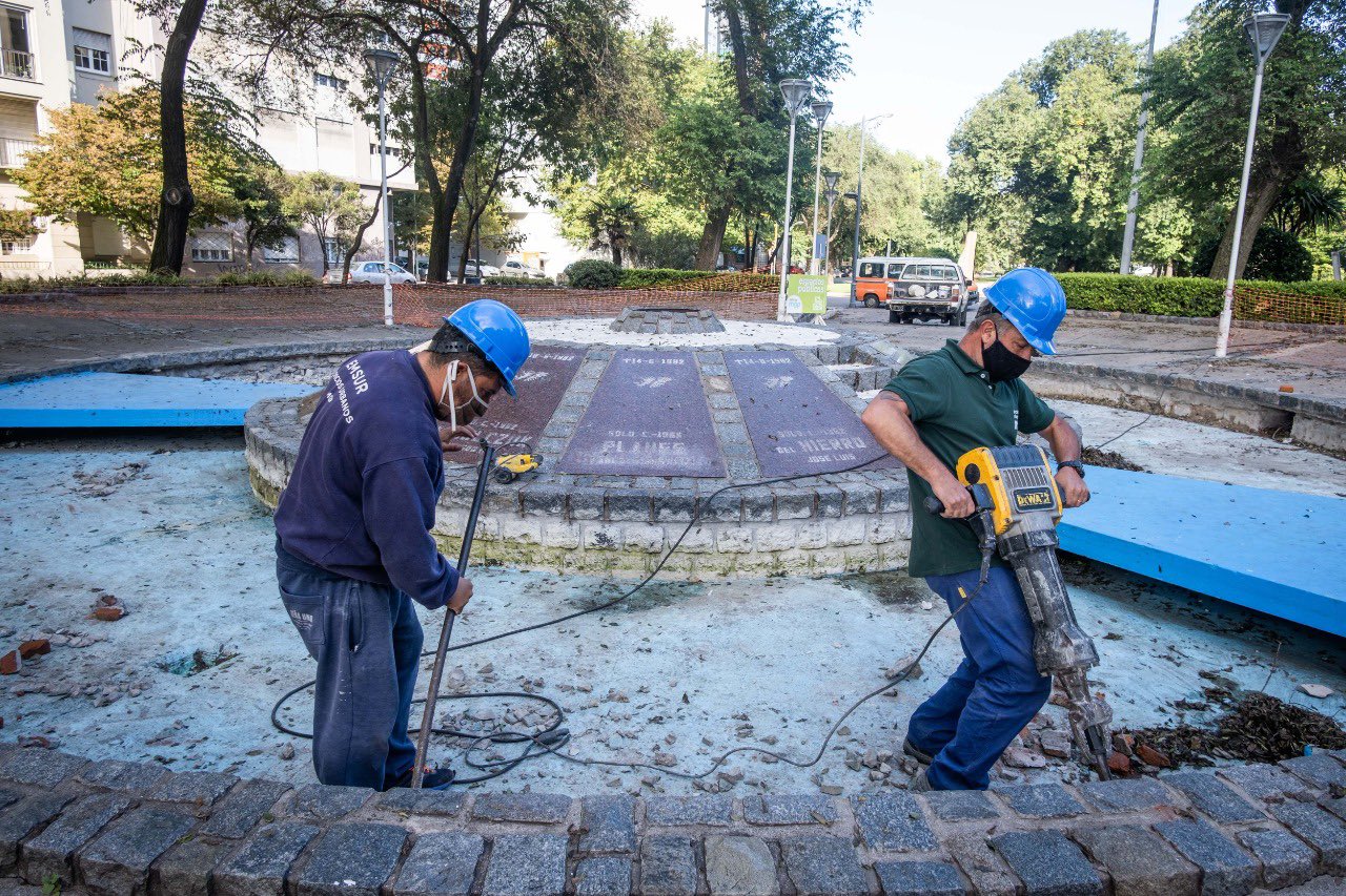 reparan monumento a los caídos 1