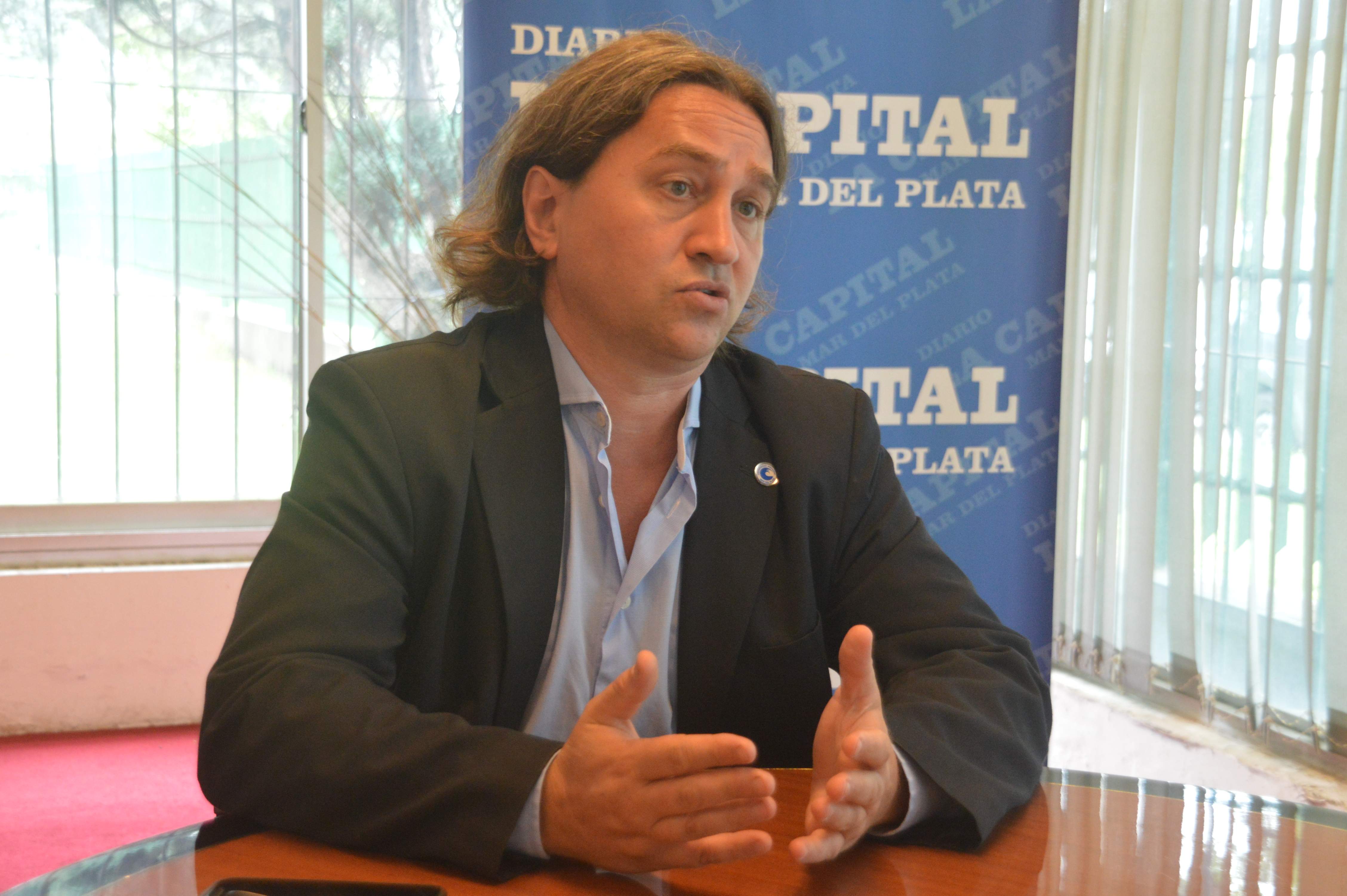 Adrián Alasino, director de la Escuela de Medicina de la Universidad nacional de Mar del Plata. 