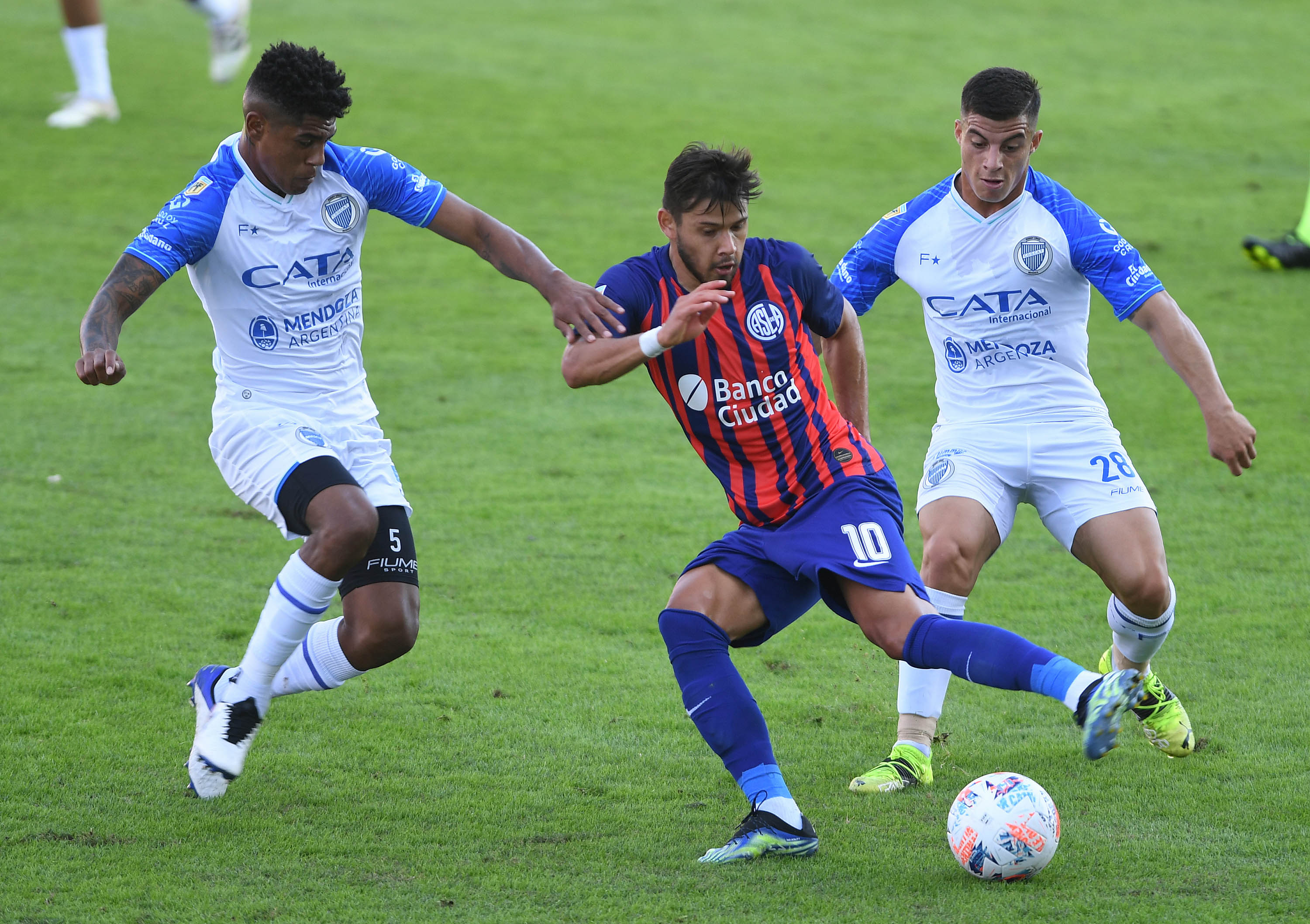 santo-godoy