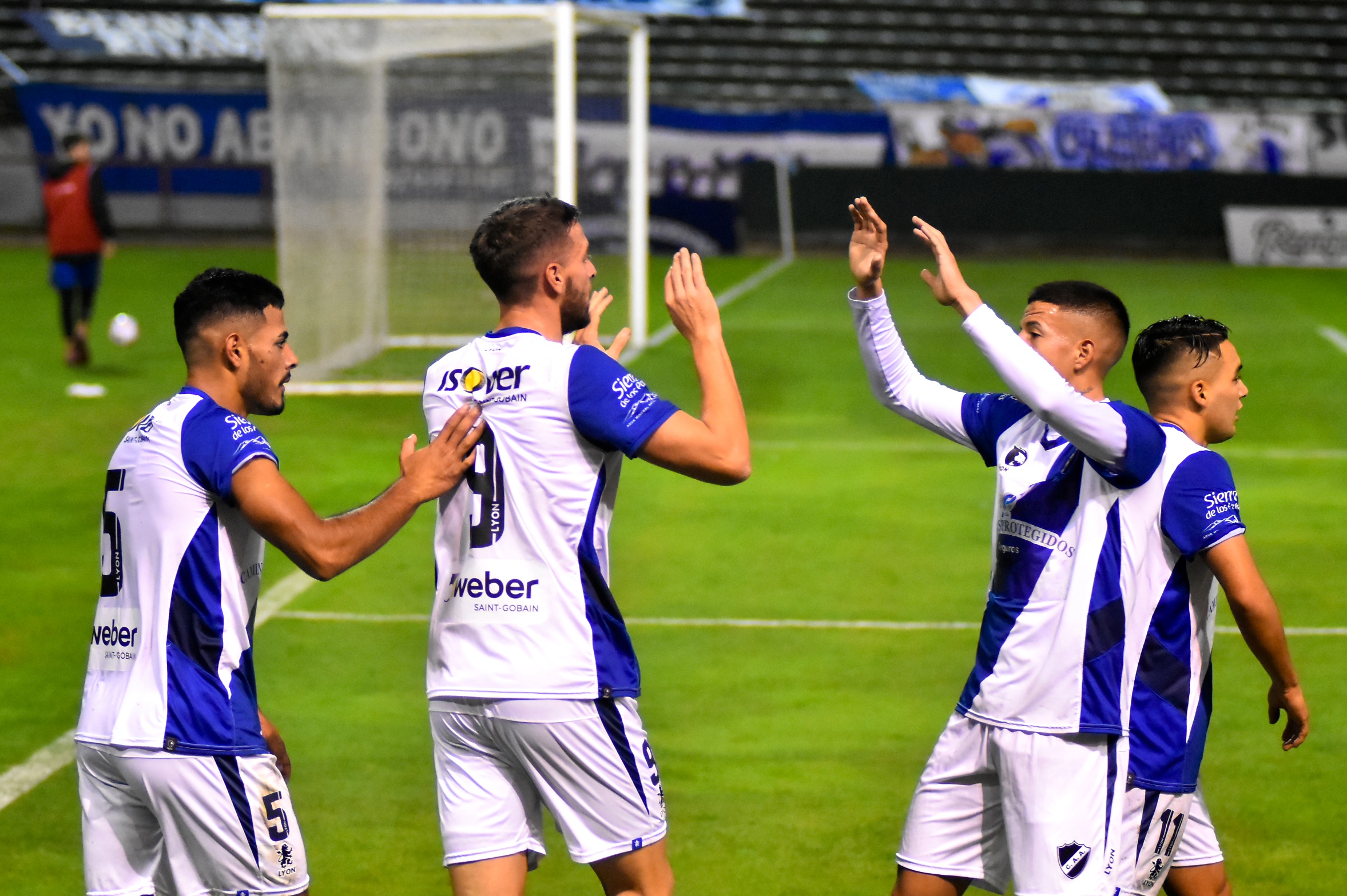 Alvarado-Mitre12