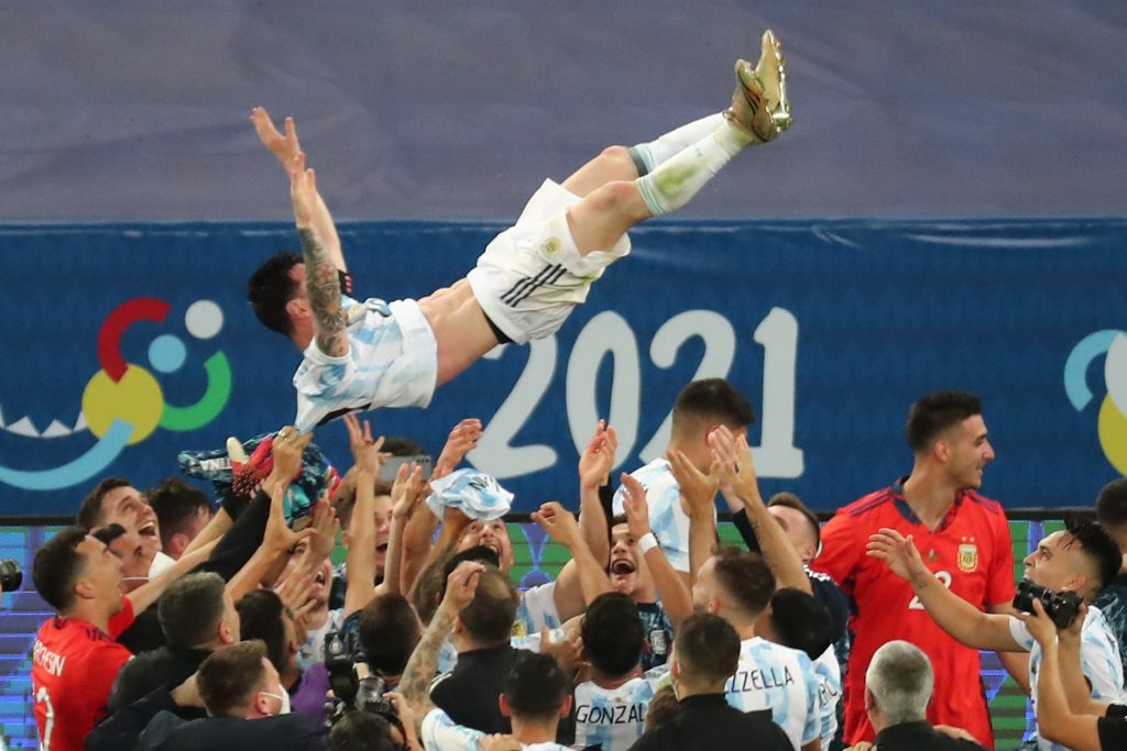 Argentina cortó la sequía en el Maracaná - Vimarsana News