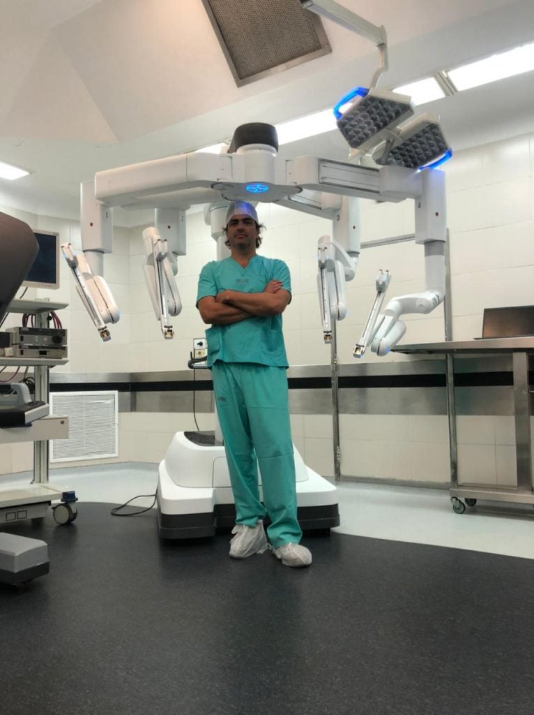 Paso Ennegrecer Existe Un cirujano marplatense operando con el robot más avanzado de la Argentina.  « Diario La Capital de Mar del Plata