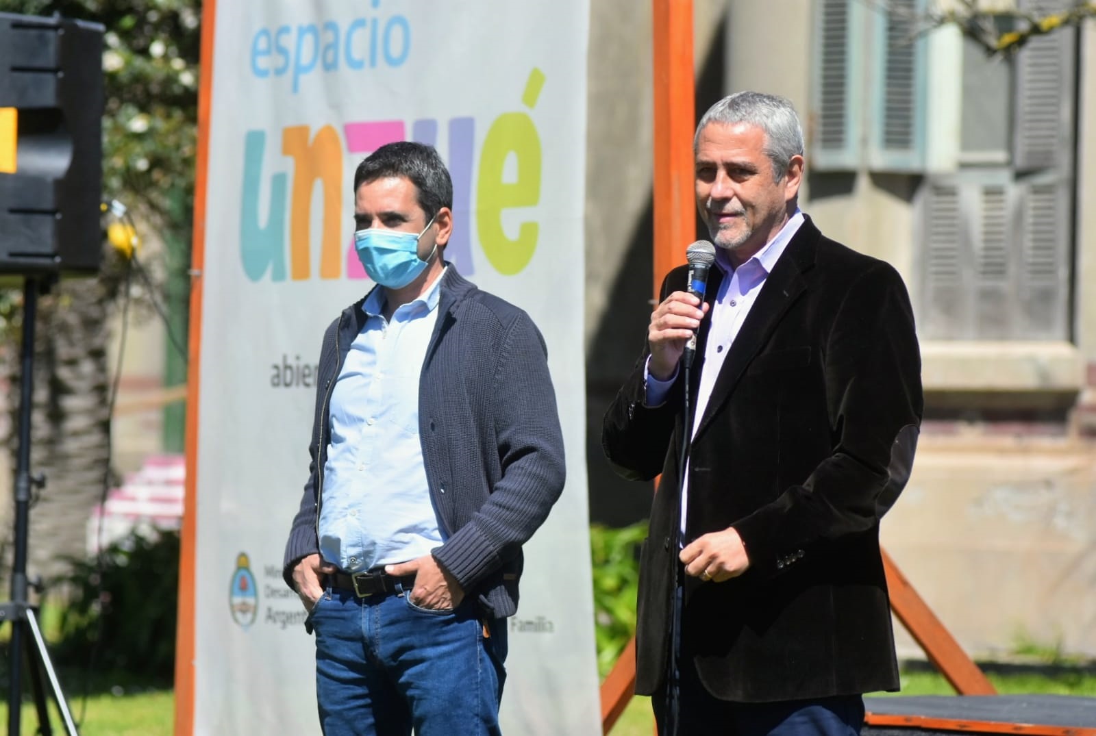 El ministro Jorge Ferraresi participó de un acto en el Espacio Unzué.