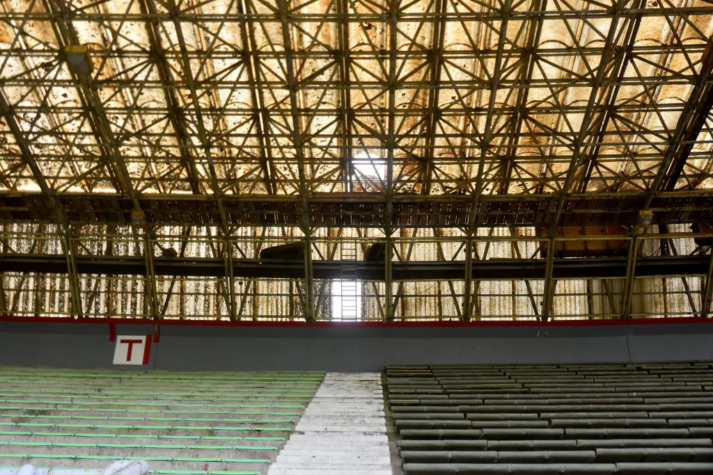 La tribuna techada del Minella está clausurada desde septiembre del año pasado.