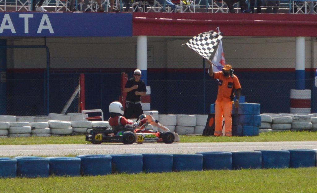 Nahuel Morón ganó las dos carreras del fin de semana en Sudam y ya suma cuatro consecutivas.