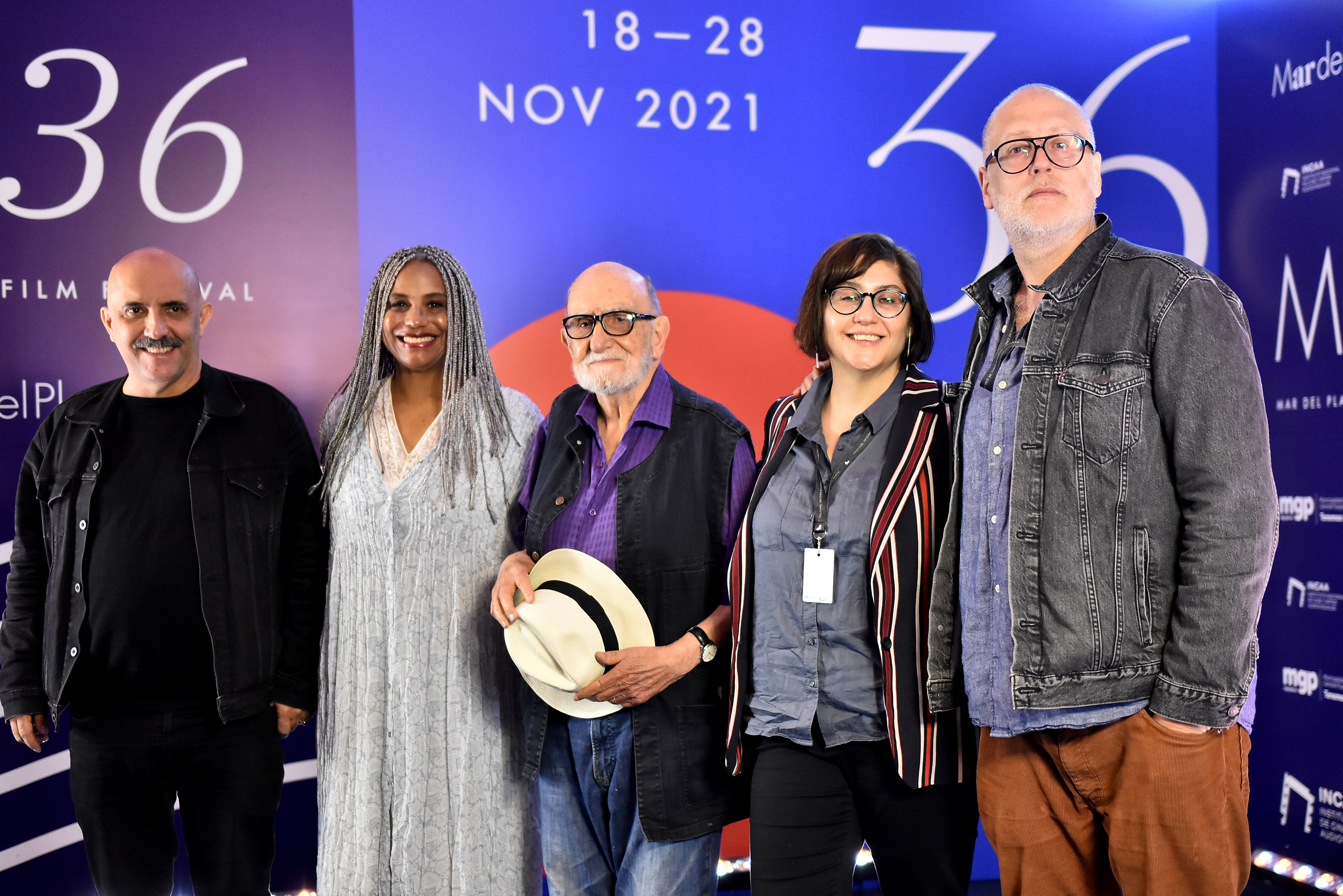 Reencuentro en Mar del Plata de la “familia artística” de Pino Solanas «  Diario La Capital de Mar del Plata