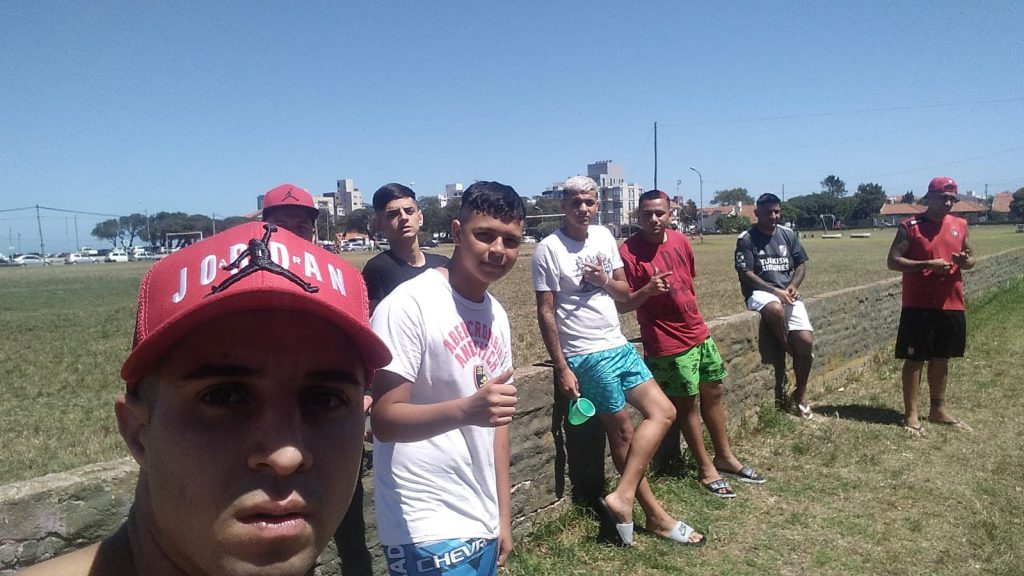 El grupo de jóvenes había llegado a Mar del Plata menos de 48 horas antes de la agresión.