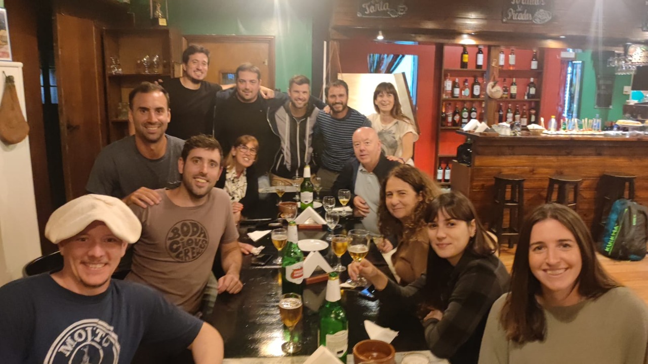 Viajan siguiendo la migración vasca por América y llegaron a Mar del