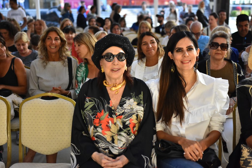 La diva del cine nacional, Graciela Borges, junto a Eugenia Pruzzo, esposa del intendente municipal Guillermo Montenegro.