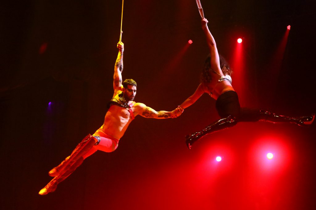 Mariano Caprarola, en su cuadro aéreo estelar en el Circo Servian.