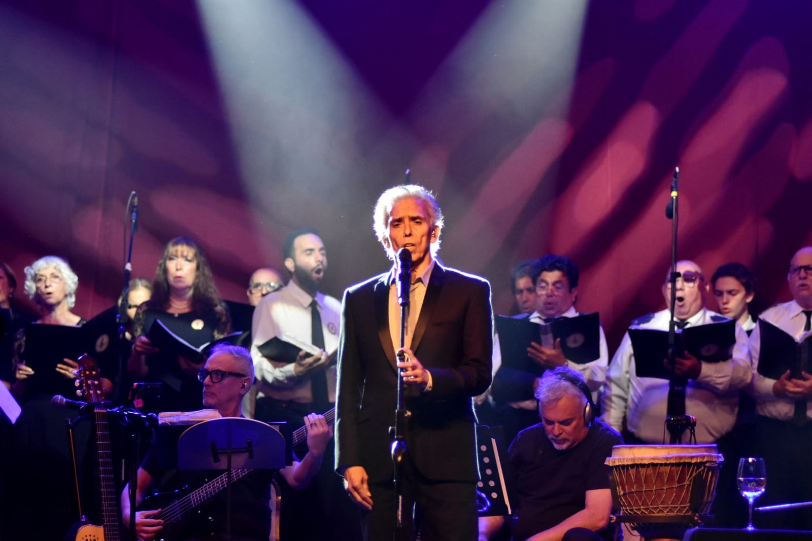 Jairo brindó un show espectacular en el Paseo Aldrey.