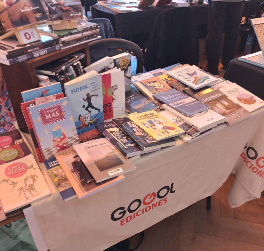 Gogol Ediciones ha editado títulos tanto de poesía como de narrativa para público adulto e infanto-juvenil.